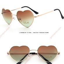 Outdoor Vintage Metal Love Sunglasses，Peach Heart-shaped Sea Glasses,Women,Up Tawny Down Green Glasses 014
