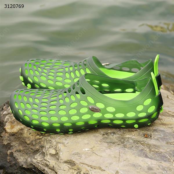 Summer beach sandals outdoor wading hole shoes Korean Baotou comfortable breathable tide shoes men's wild sandals (size 40-45 green) Outdoor Clothing WD-1706